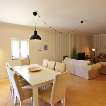 Da Praia - Pool & Tenis Holiday home